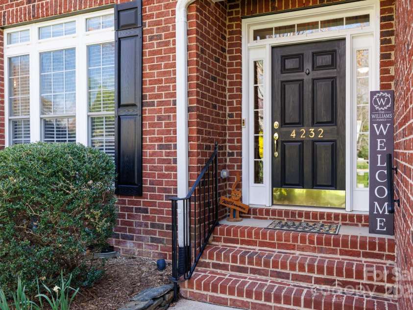4232 Belle Meade Circle, Belmont, NC 28012.  MLS# CAR4238225, YatesRealty ID 3702. Covered stoop at front