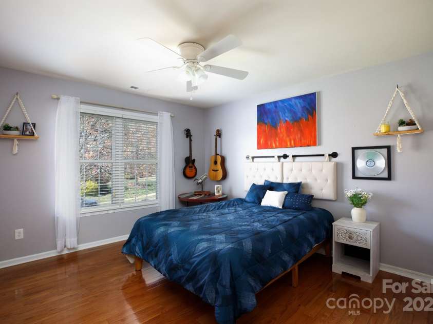 4232 Belle Meade Circle, Belmont, NC 28012.  MLS# CAR4238225, YatesRealty ID 3702. UP guest bedroom #2