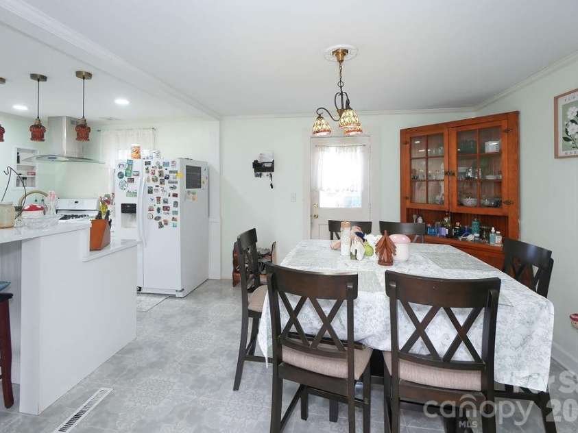 606 Main Street, China Grove, NC 28023.  MLS# CAR4355852, YatesRealty ID 3702. 