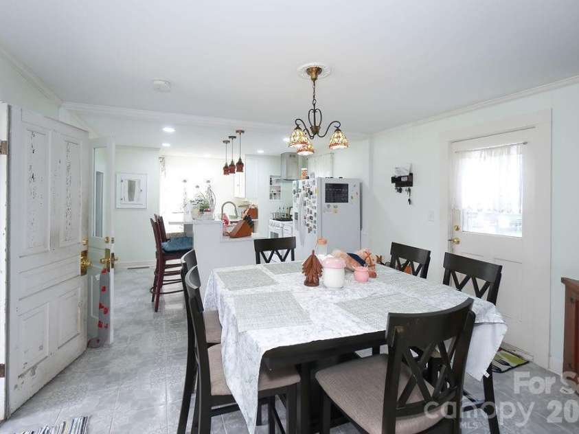 606 Main Street, China Grove, NC 28023.  MLS# CAR4355852, YatesRealty ID 3702. 