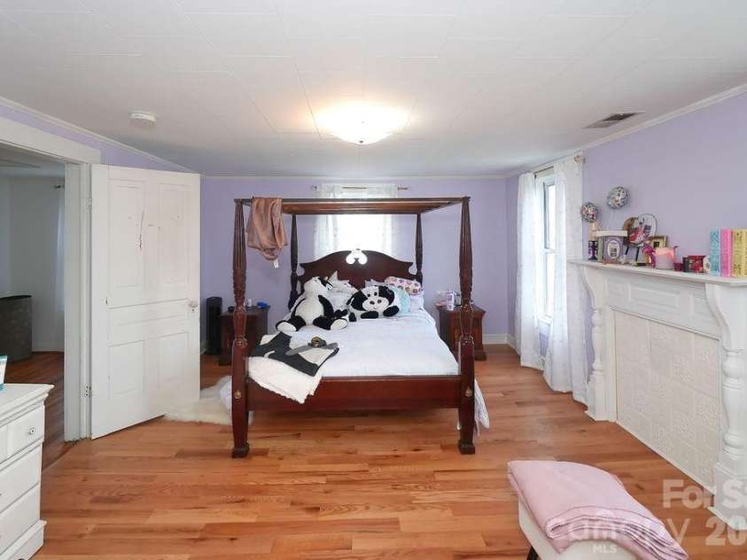 606 Main Street, China Grove, NC 28023.  MLS# CAR4355852, YatesRealty ID 3702. 
