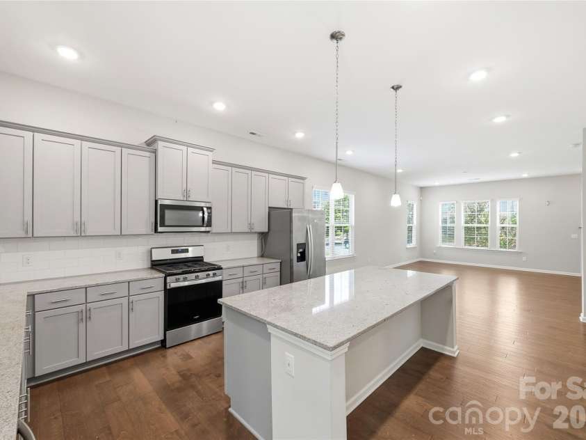 9524 Ainslie Downs Street, Charlotte, NC 28273.  MLS# CAR4396903, YatesRealty ID 37020. 