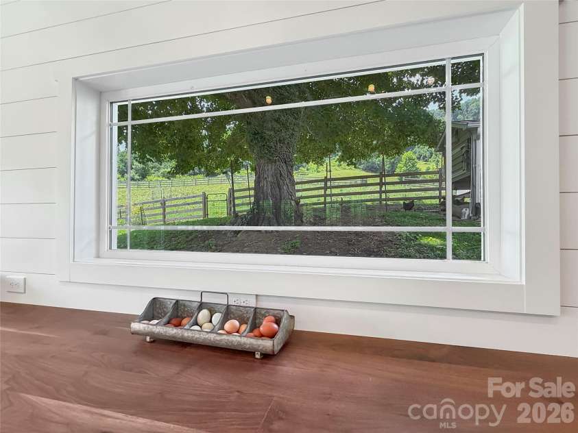419 Fletcher Branch Road, Vilas, NC 28692.  MLS# CAR4403779, YatesRealty ID 37022. 