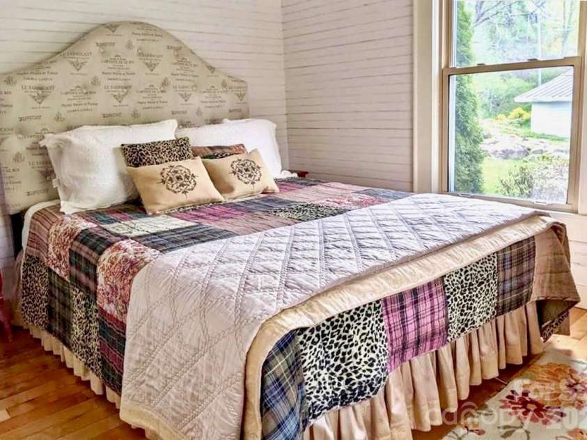 419 Fletcher Branch Road, Vilas, NC 28692.  MLS# CAR4403779, YatesRealty ID 37022. 