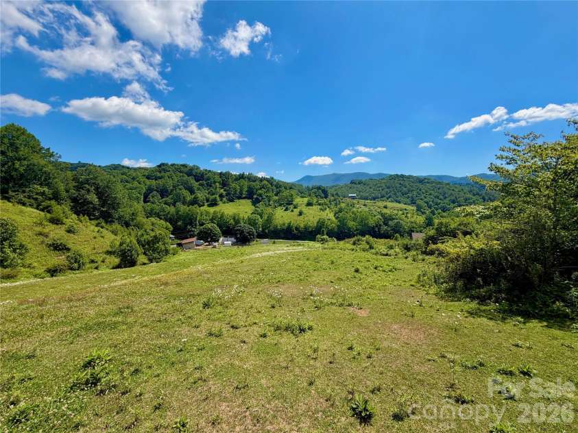 419 Fletcher Branch Road, Vilas, NC 28692.  MLS# CAR4403779, YatesRealty ID 37022. 