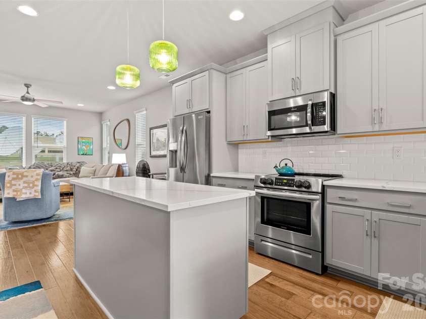 2103 Isom Street, Charlotte, NC 28208.  MLS# CAR4401792, YatesRealty ID 37025. 