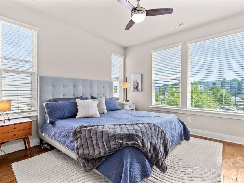 2103 Isom Street, Charlotte, NC 28208.  MLS# CAR4401792, YatesRealty ID 37025. 