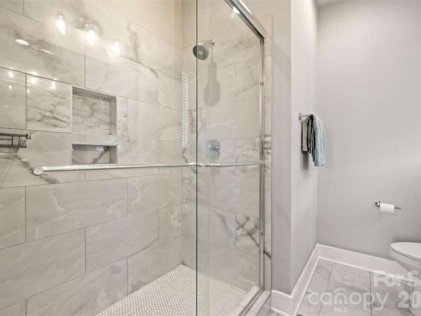 2103 Isom Street, Charlotte, NC 28208.  MLS# CAR4401792, YatesRealty ID 37025. 