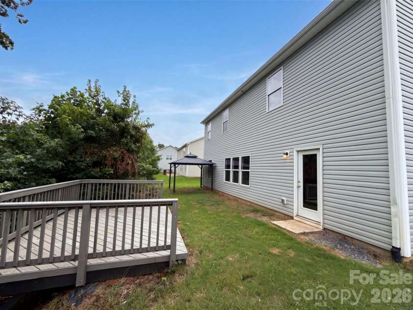 5627 Barclay Court, Fort Mill, SC 29707.  MLS# CAR4404202, YatesRealty ID 37026. 