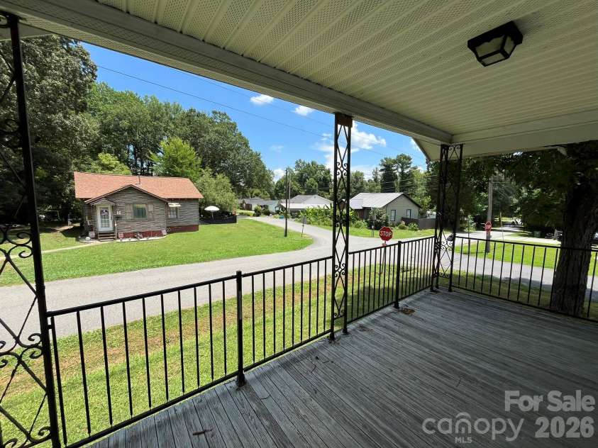 208 Bell Street, Mount Holly, NC 28120.  MLS# CAR4401123, YatesRealty ID 37027. 