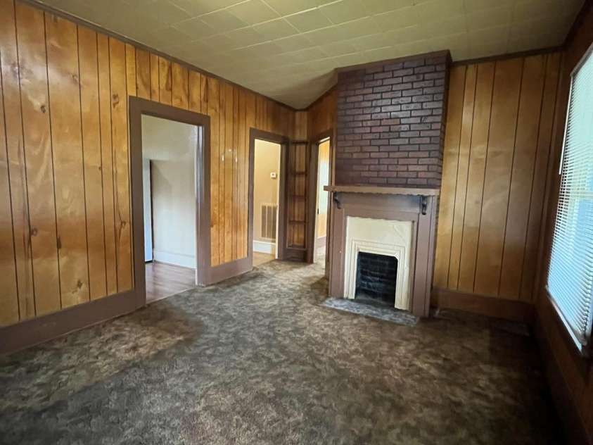 208 Bell Street, Mount Holly, NC 28120.  MLS# CAR4401123, YatesRealty ID 37027. 