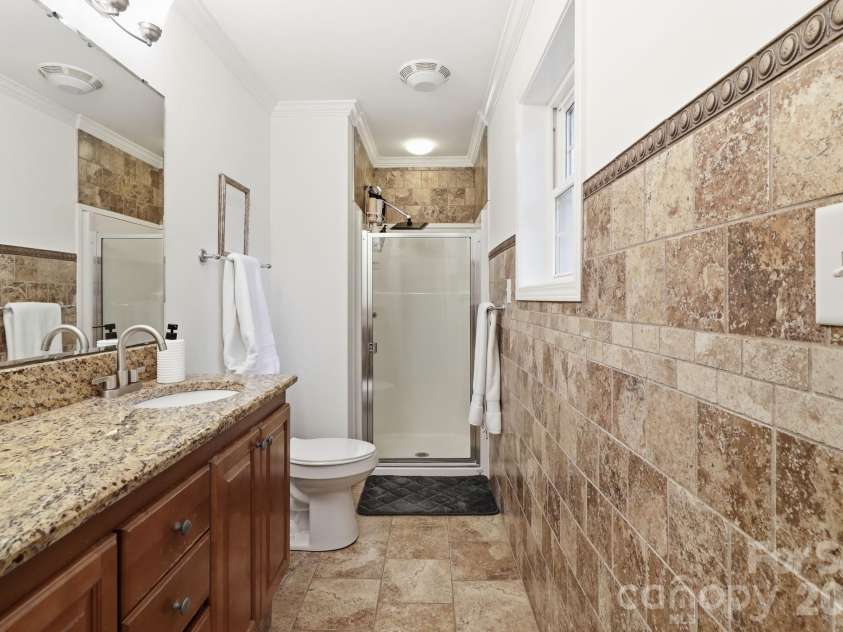4311 Laurel Hill Lane, Charlotte, NC 28217.  MLS# CAR4399635, YatesRealty ID 37028. 