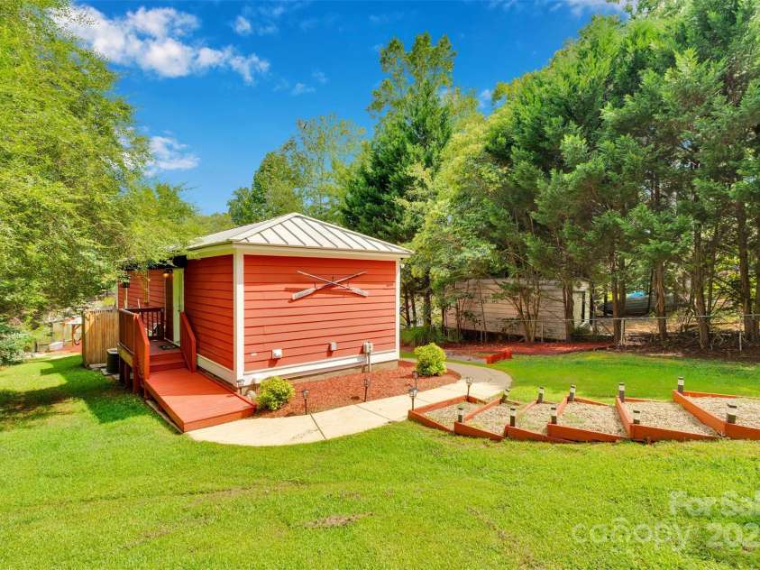 3578 Big Timber Drive, Sherrills Ford, NC 28673.  MLS# CAR4300950, YatesRealty ID 3703. 