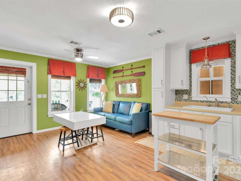 3578 Big Timber Drive, Sherrills Ford, NC 28673.  MLS# CAR4300950, YatesRealty ID 3703. 