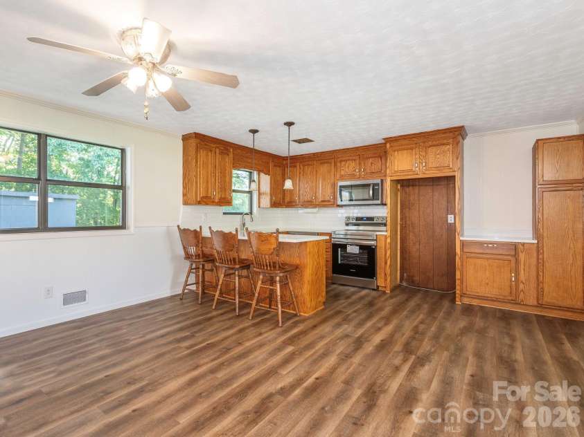 4531 Rocky River Road, Concord, NC 28027.  MLS# CAR4399344, YatesRealty ID 37030. Kitchen/Dining
