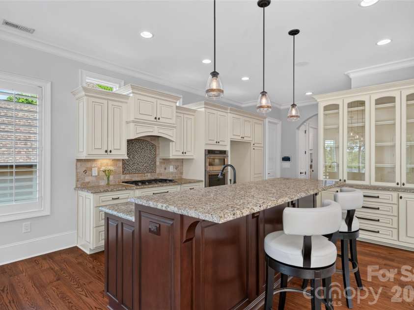 3225 Lake Pointe Drive, Belmont, NC 28012.  MLS# CAR4399291, YatesRealty ID 37031. 