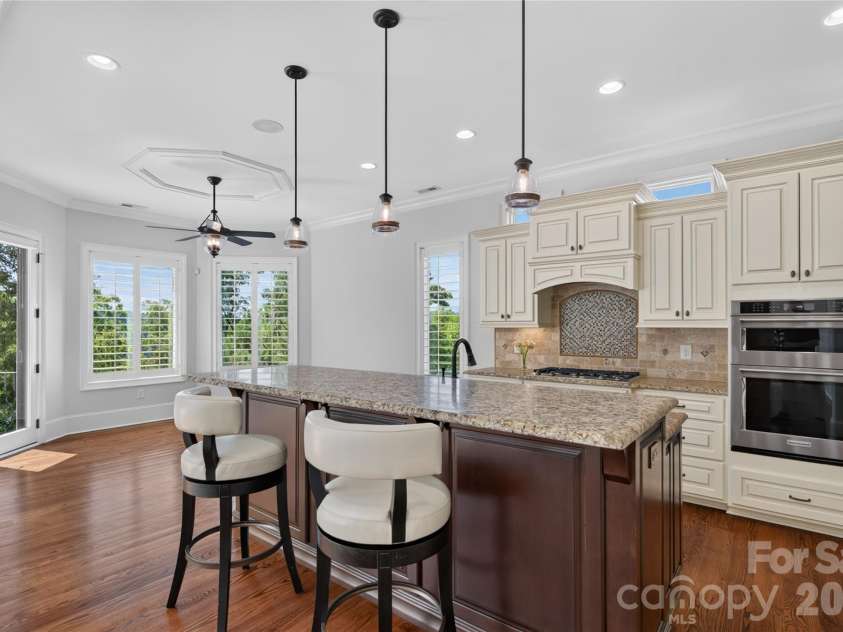 3225 Lake Pointe Drive, Belmont, NC 28012.  MLS# CAR4399291, YatesRealty ID 37031. 