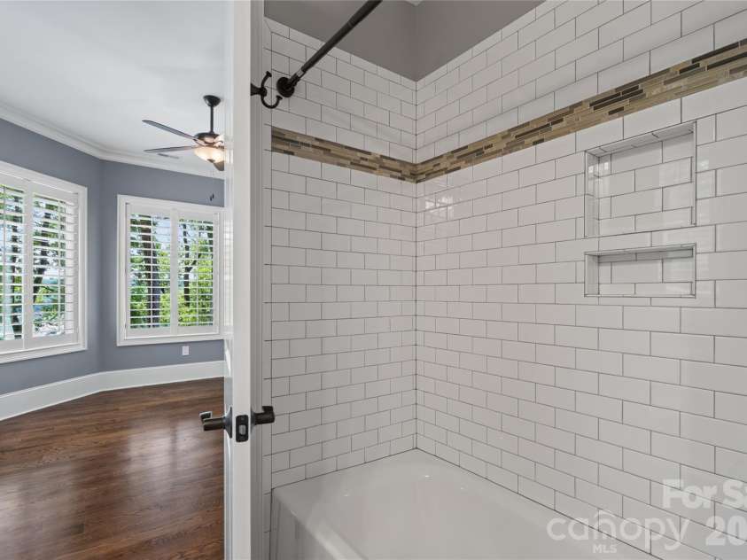 3225 Lake Pointe Drive, Belmont, NC 28012.  MLS# CAR4399291, YatesRealty ID 37031. 