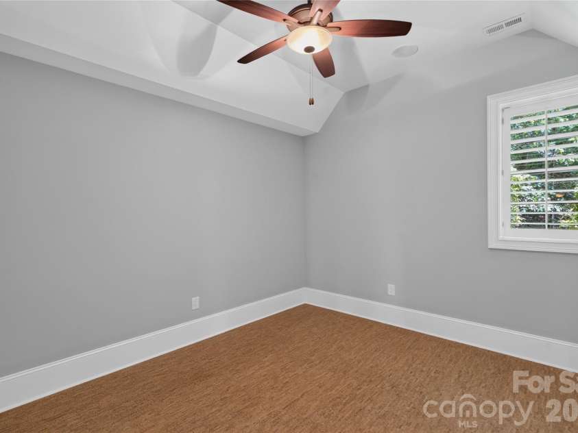 3225 Lake Pointe Drive, Belmont, NC 28012.  MLS# CAR4399291, YatesRealty ID 37031. BR 4/exercise room