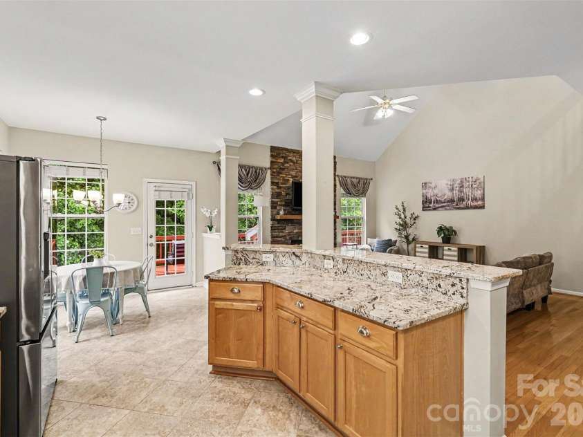 1417 Autumn Ridge Lane, Fort Mill, SC 29708.  MLS# CAR4392063, YatesRealty ID 37033. 