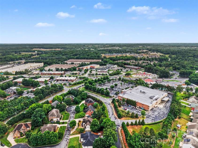 1417 Autumn Ridge Lane, Fort Mill, SC 29708.  MLS# CAR4392063, YatesRealty ID 37033. 