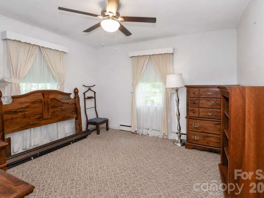 166 Wright Lane, Statesville, NC 28677.  MLS# CAR4400520, YatesRealty ID 37035. 