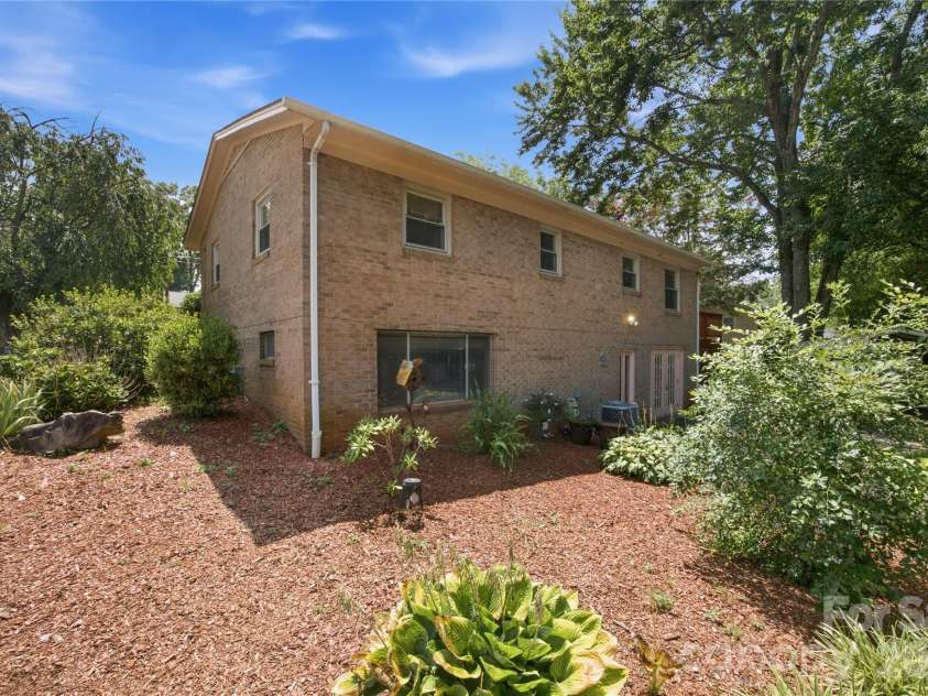4821 Raleigh Street, Conover, NC 28613.  MLS# CAR4401202, YatesRealty ID 37036. 