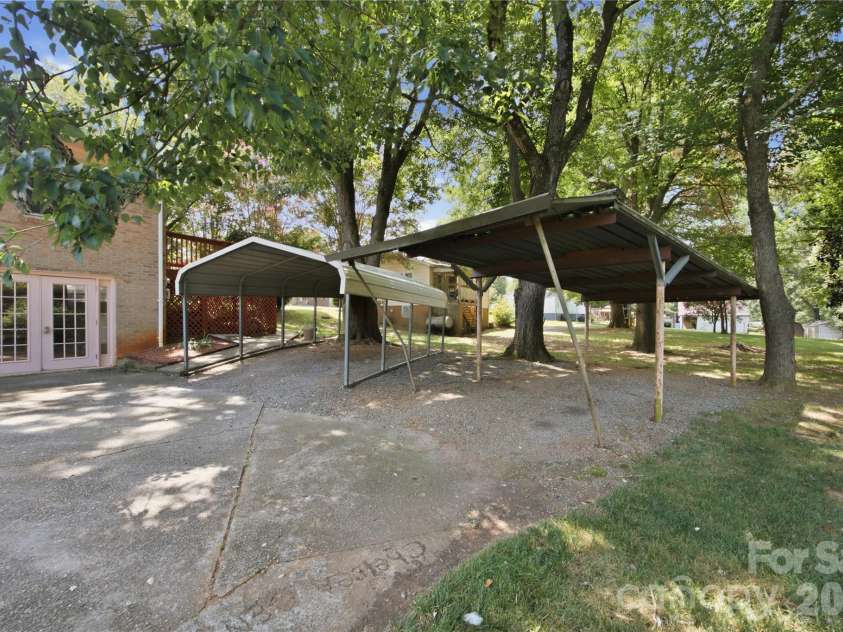 4821 Raleigh Street, Conover, NC 28613.  MLS# CAR4401202, YatesRealty ID 37036. 