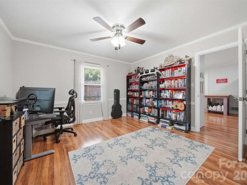115 WEDGEWOOD Drive, Morganton, NC 28655.  MLS# CAR4396426, YatesRealty ID 37041. 
