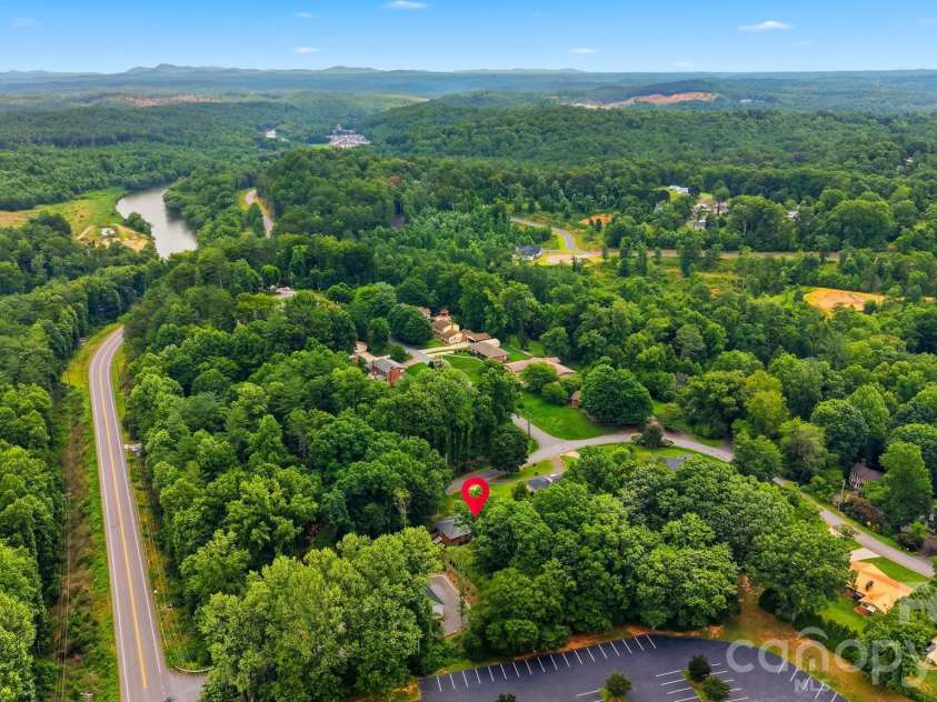 115 WEDGEWOOD Drive, Morganton, NC 28655.  MLS# CAR4396426, YatesRealty ID 37041. 