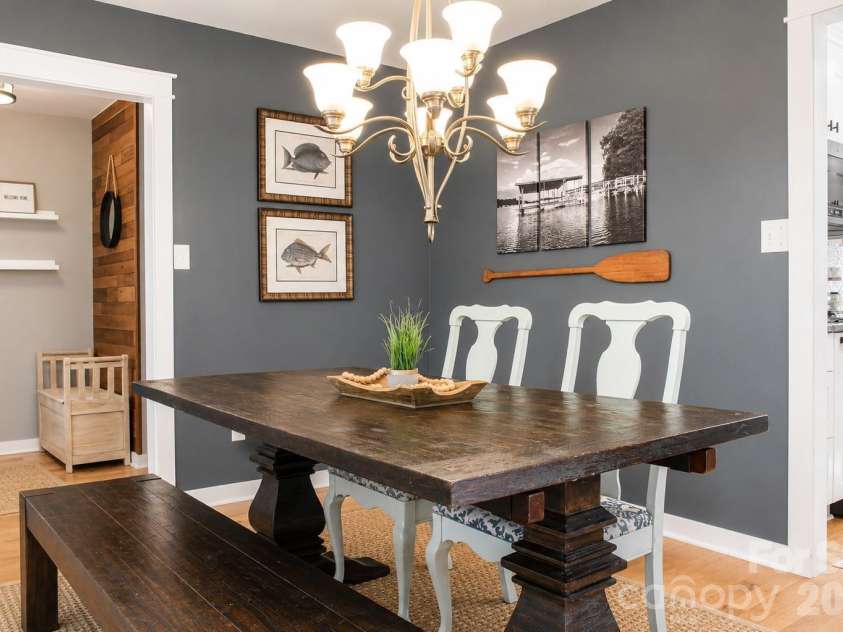 7947 Lakeview Drive, Denver, NC 28037.  MLS# CAR4396395, YatesRealty ID 37043. Dining Room