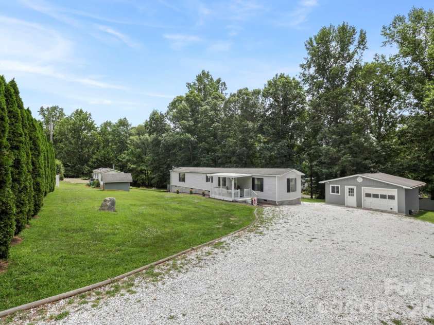 229 Concord Road, Asheville, NC 28803.  MLS# CAR4399549, YatesRealty ID 37044. 