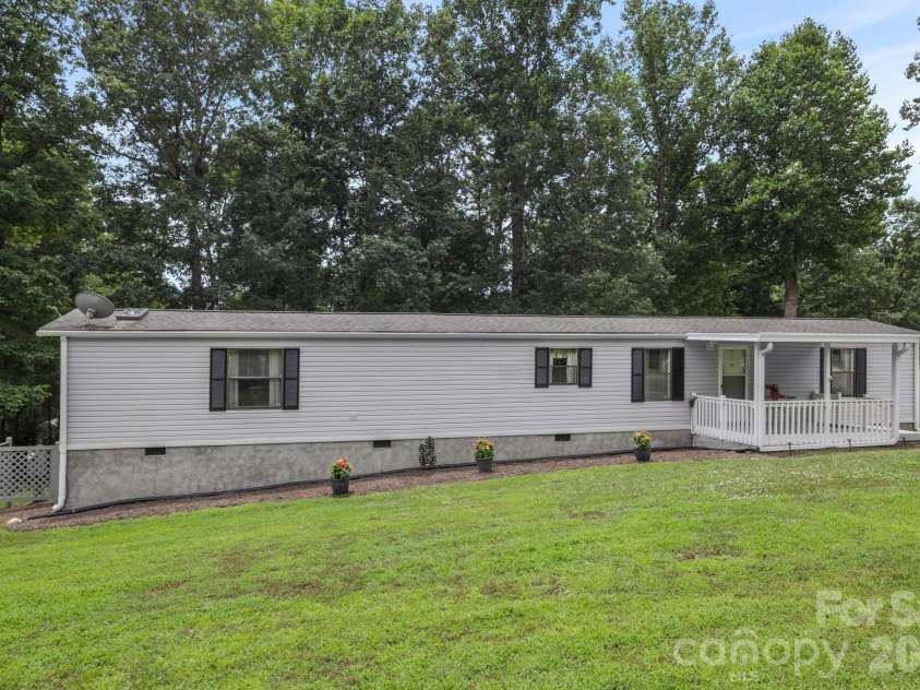 229 Concord Road, Asheville, NC 28803.  MLS# CAR4399549, YatesRealty ID 37044. 