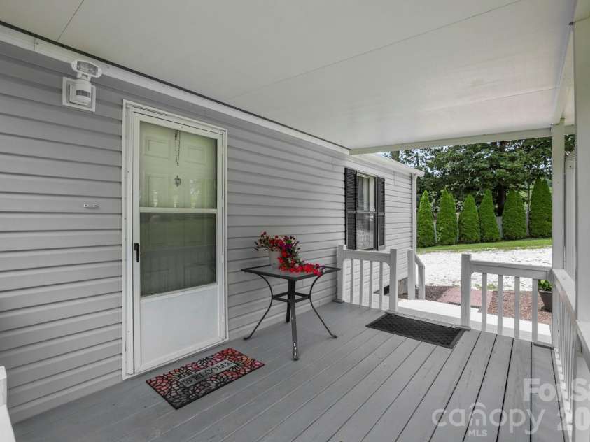 229 Concord Road, Asheville, NC 28803.  MLS# CAR4399549, YatesRealty ID 37044. 