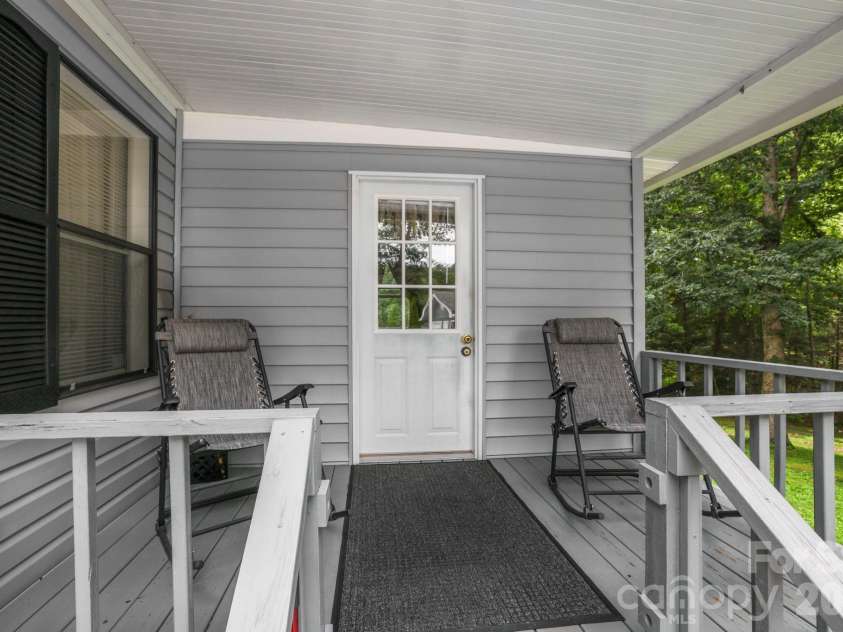 229 Concord Road, Asheville, NC 28803.  MLS# CAR4399549, YatesRealty ID 37044. 