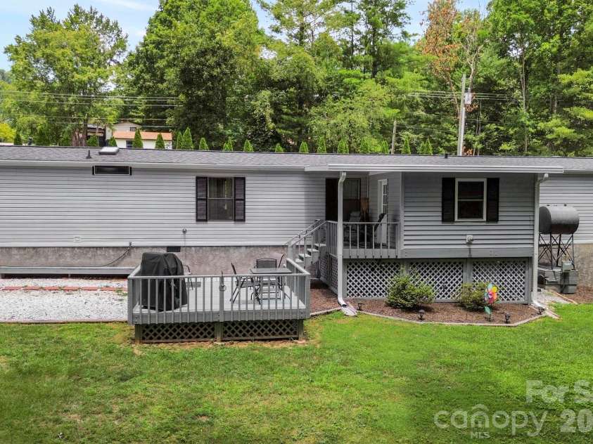229 Concord Road, Asheville, NC 28803.  MLS# CAR4399549, YatesRealty ID 37044. 