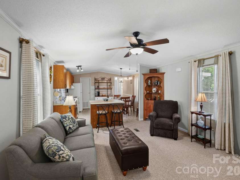 229 Concord Road, Asheville, NC 28803.  MLS# CAR4399549, YatesRealty ID 37044. 