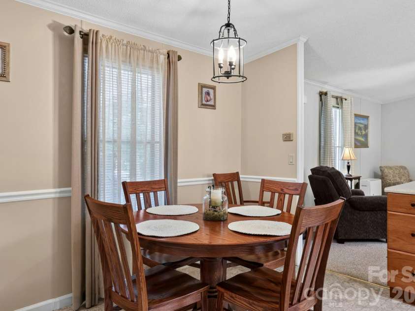229 Concord Road, Asheville, NC 28803.  MLS# CAR4399549, YatesRealty ID 37044. 