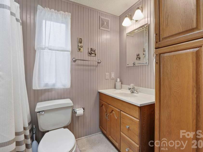 229 Concord Road, Asheville, NC 28803.  MLS# CAR4399549, YatesRealty ID 37044. 