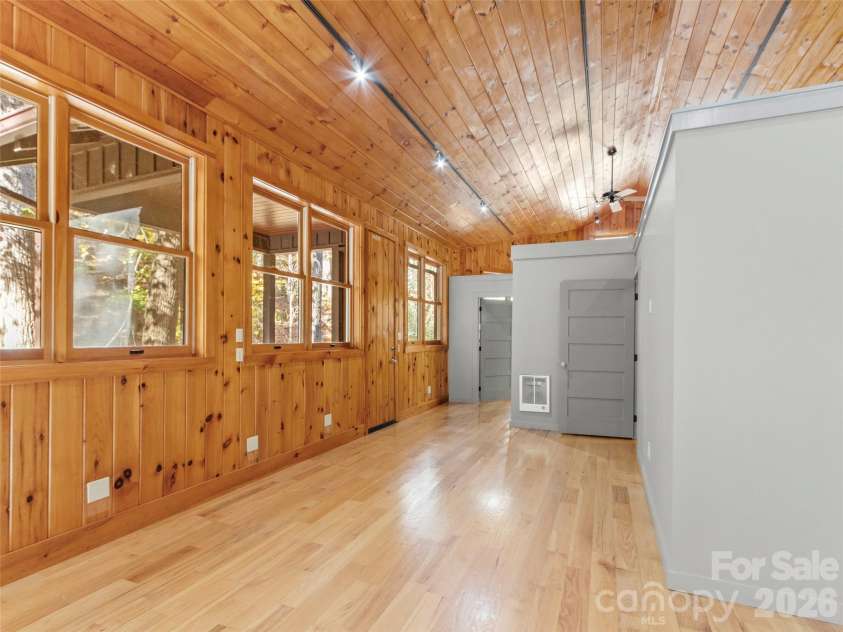 191 Fork Road, Burnsville, NC 28714.  MLS# CAR4355086, YatesRealty ID 37045. Guest house