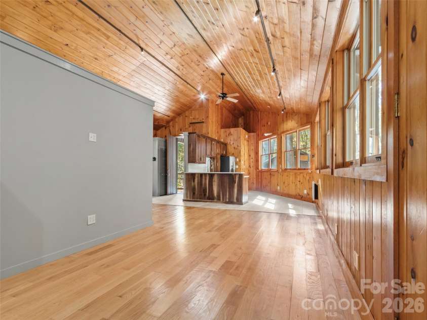 191 Fork Road, Burnsville, NC 28714.  MLS# CAR4355086, YatesRealty ID 37045. Guest house interior