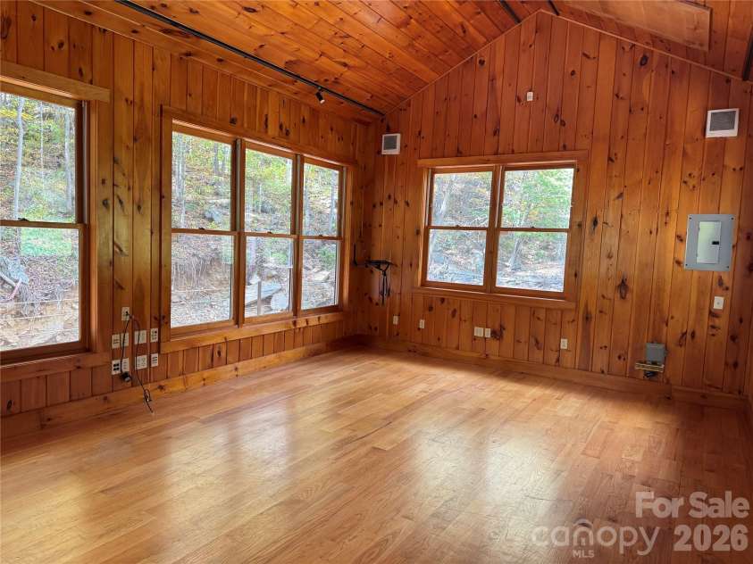 191 Fork Road, Burnsville, NC 28714.  MLS# CAR4355086, YatesRealty ID 37045. Office Interior