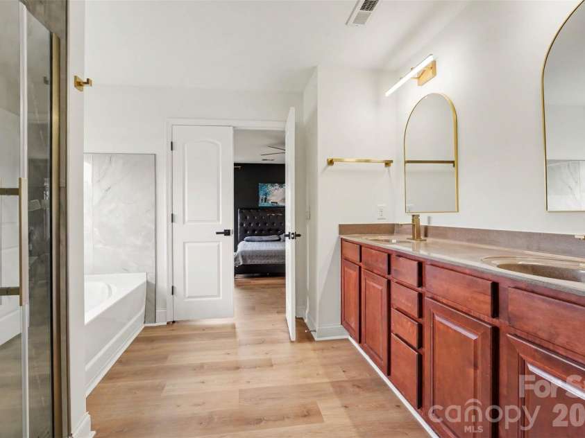 8312 Compton acres Lane, Waxhaw, NC 28173.  MLS# CAR4395808, YatesRealty ID 37047. 