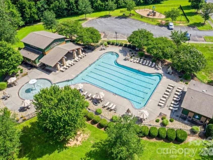 8312 Compton acres Lane, Waxhaw, NC 28173.  MLS# CAR4395808, YatesRealty ID 37047. 
