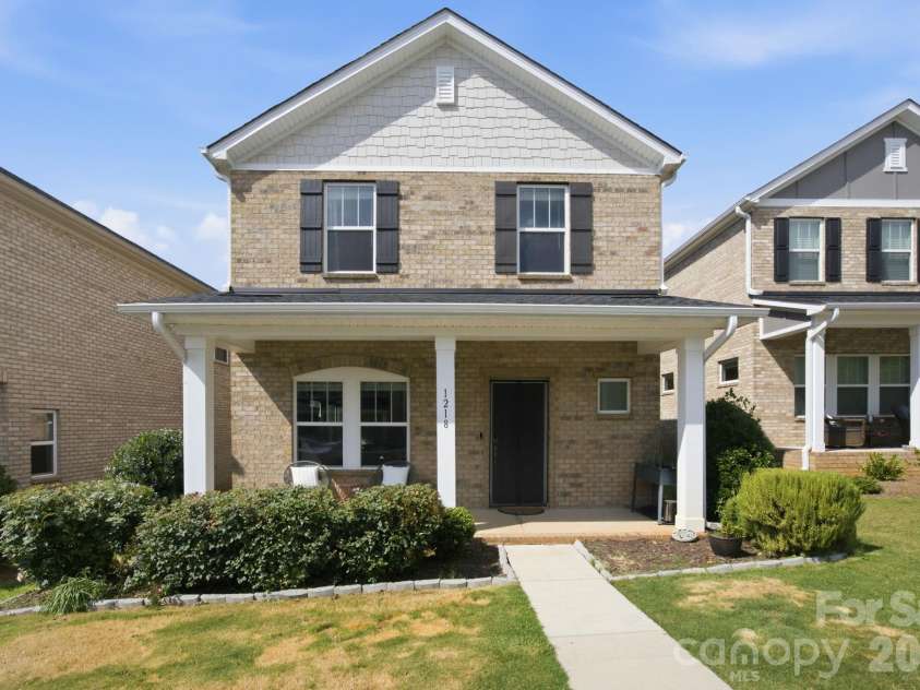 1218 Colgher Street, Charlotte, NC 28227.  MLS# CAR4399703, YatesRealty ID 37049. 