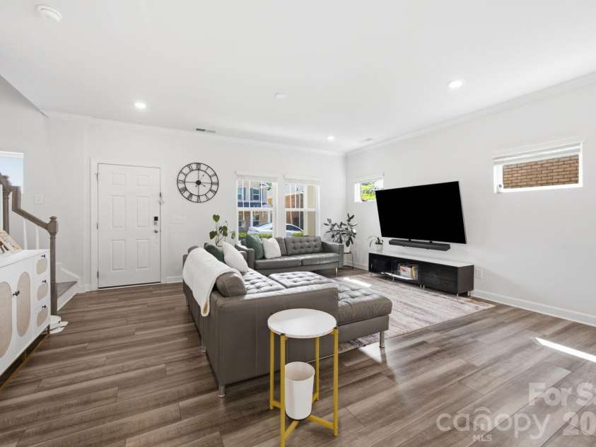 1218 Colgher Street, Charlotte, NC 28227.  MLS# CAR4399703, YatesRealty ID 37049. 