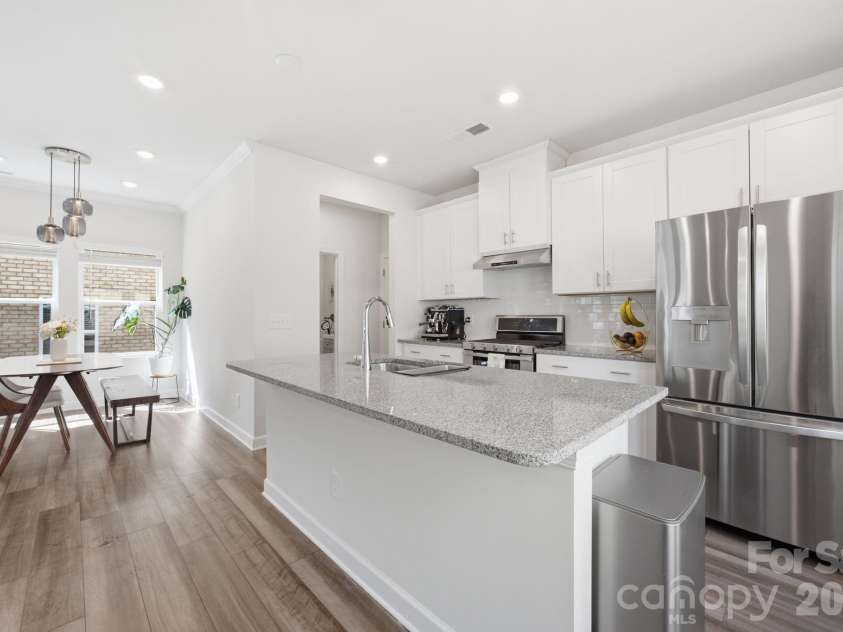 1218 Colgher Street, Charlotte, NC 28227.  MLS# CAR4399703, YatesRealty ID 37049. 