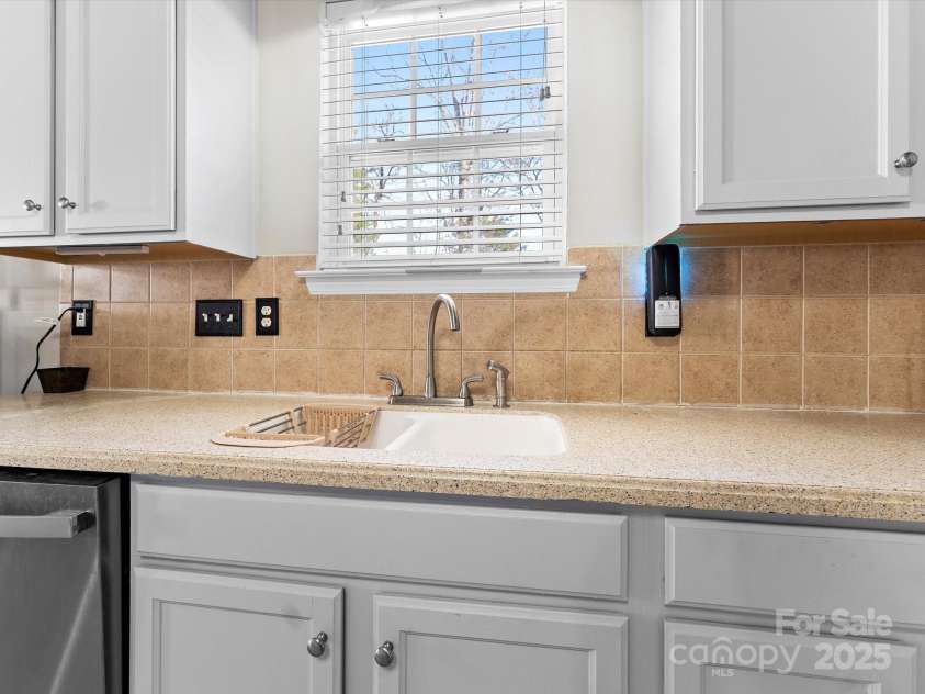 12028 Regal Lily Lane, Huntersville, NC 28078.  MLS# CAR4239807, YatesRealty ID 3705. 