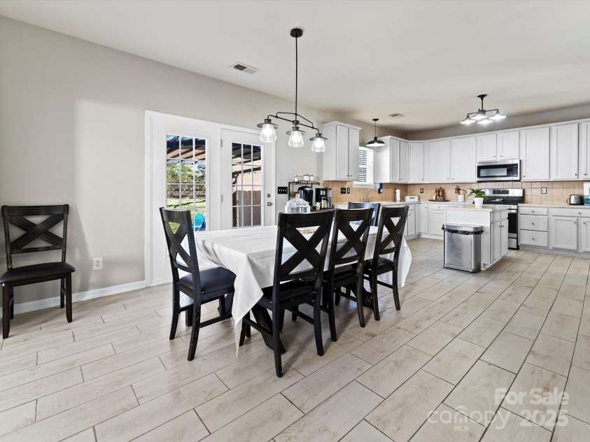 12028 Regal Lily Lane, Huntersville, NC 28078.  MLS# CAR4239807, YatesRealty ID 3705. 