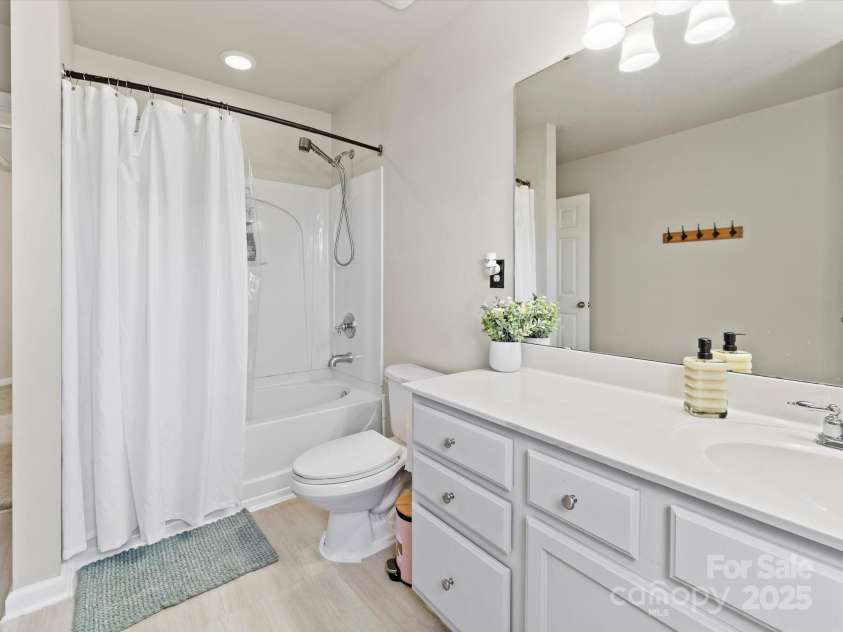 12028 Regal Lily Lane, Huntersville, NC 28078.  MLS# CAR4239807, YatesRealty ID 3705. 
